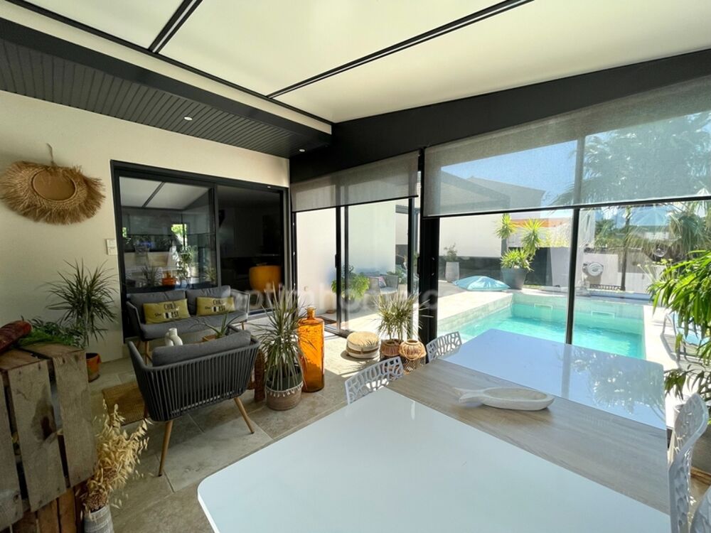 Villa contemporaine avec piscine chauffée  Élégance et confort à Vauvert