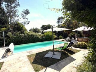  Maison à vendre 8 pièces 284 m²
