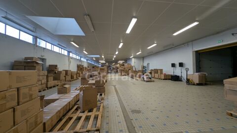 &Agrave; vendre � Local d'activit&eacute;/entrep&ocirc;t 1460m2 370000 61190 Randonnai