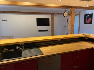  Appartement à louer 3 pièces 80 m²