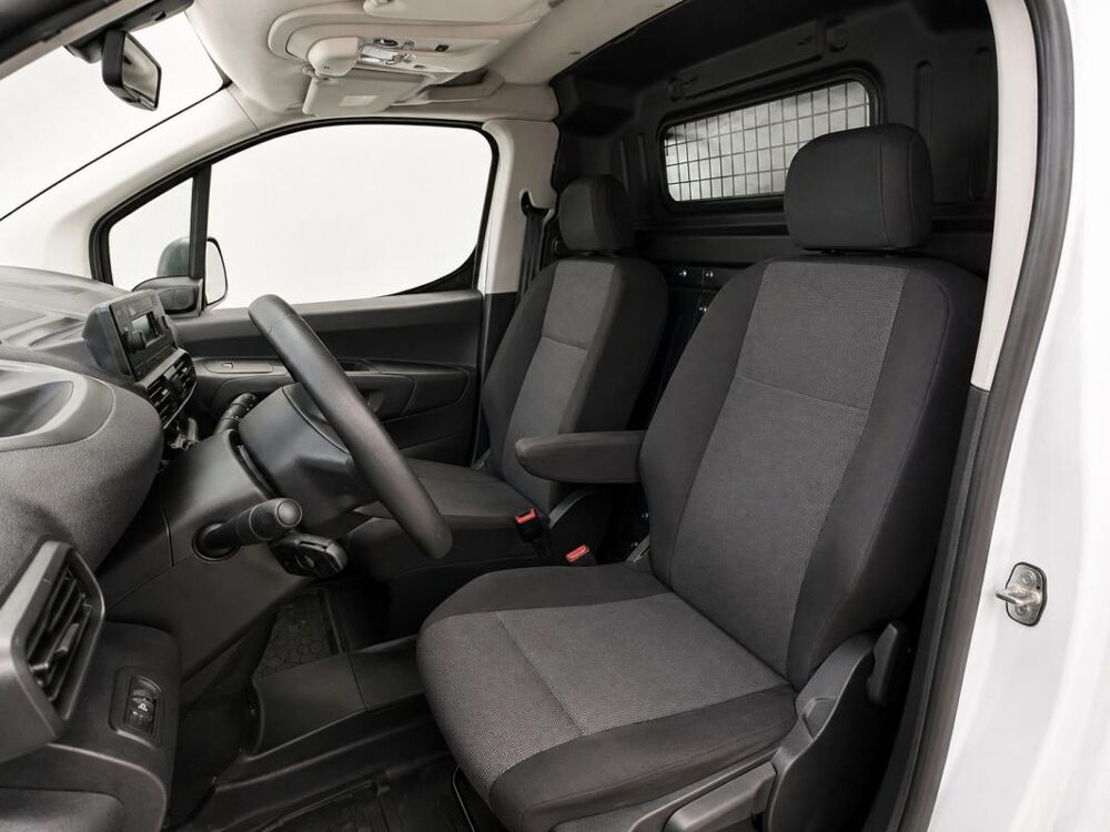 Partner 1&deg; Main / 1.5L B HDI 100cv Pack Premium GRIP/RADAR/CLIM/REGU 2021 occasion 60430 Abbecourt