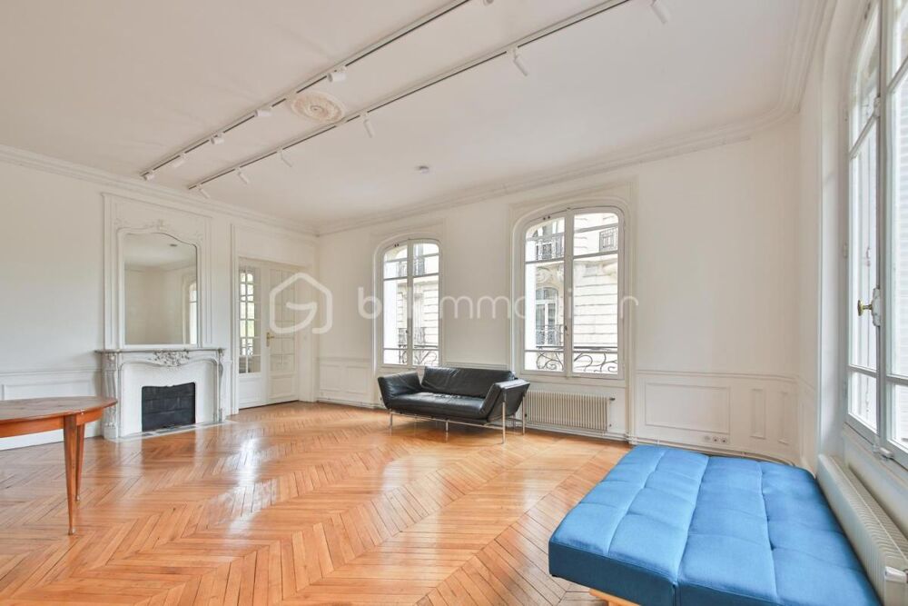 Vente Appartement Appartement de caractère de 7 pièces + 2 chambres de service avec vue panoramique Paris 16