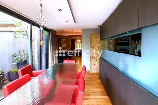  Villa � vendre 10 pi�ces 230 m�