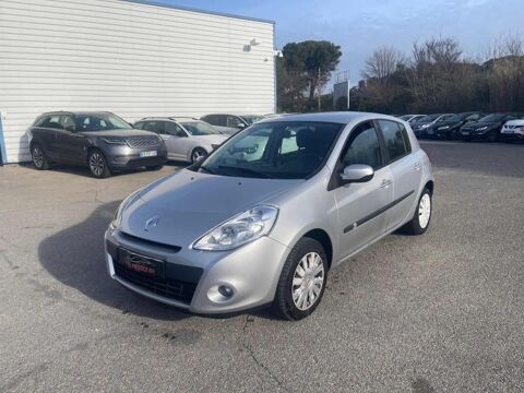 Renault Clio III AUTHENTIQUE 1.5DCI 70 2010 occasion Sorgues 84700