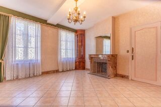  Maison  vendre 6 pices 142 m
