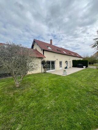  Propriété/château à vendre 9 pièces 210 m² Lyons la foret