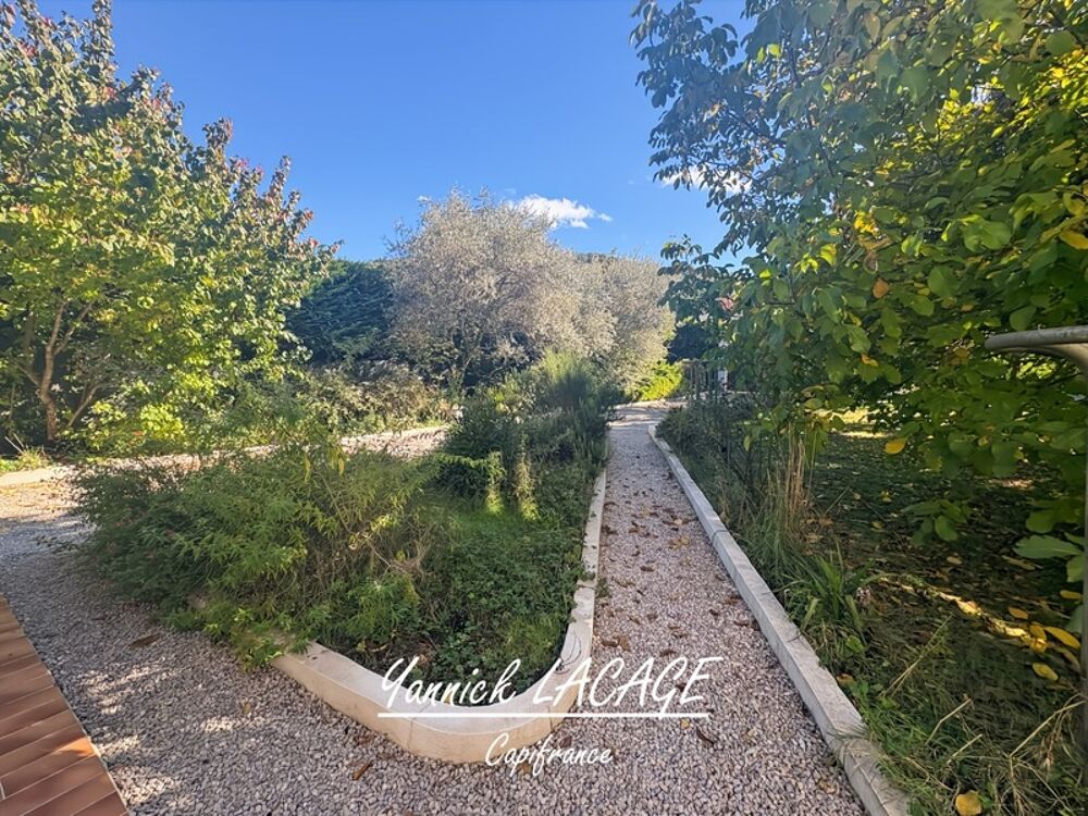 � vendre  Maison Saint-Zacharie (83640)