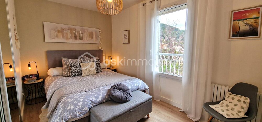 � vendre  Maison �ze (06360)