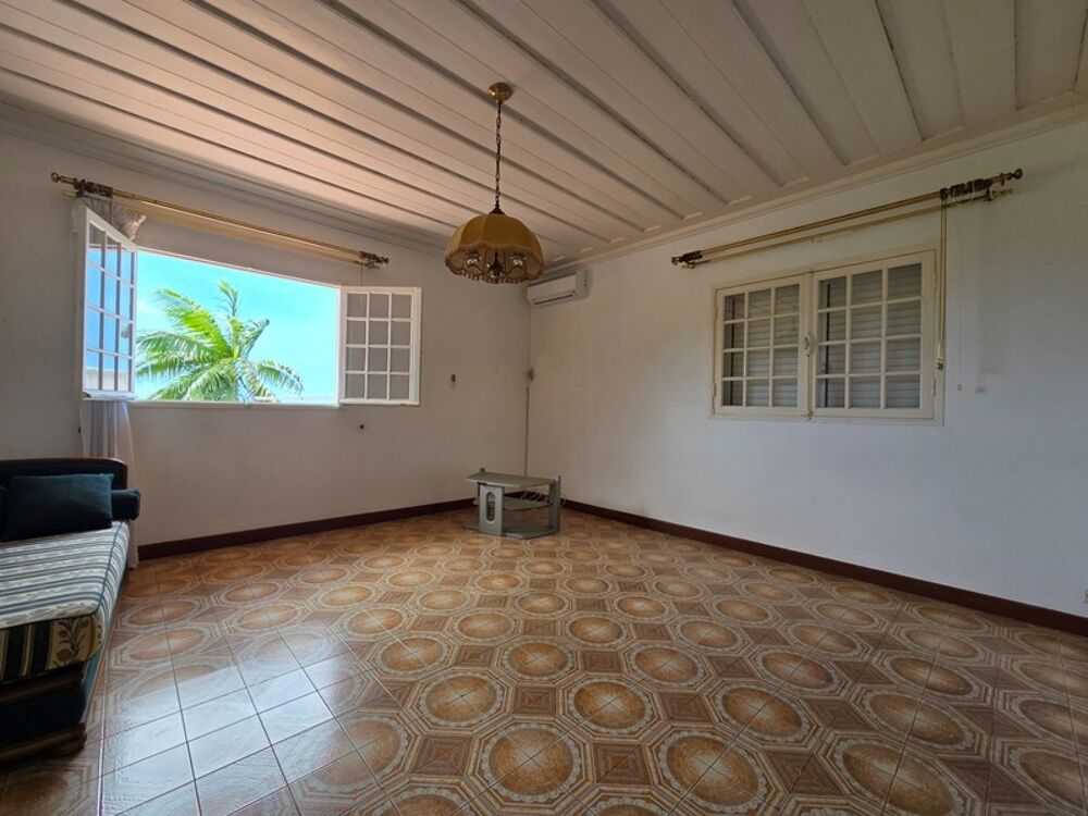 � vendre  Villa Saint-Denis (97400)