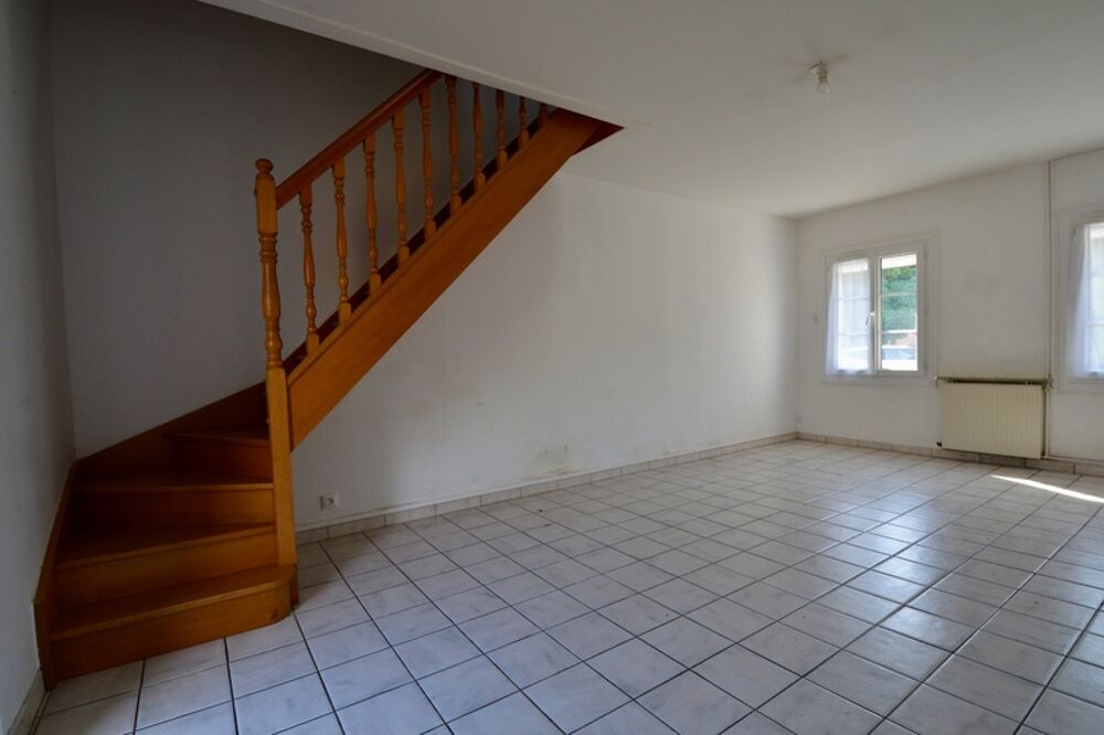 A vendre : Maison de caractère 112 m² à Serquigny  4 ch, jardin clos sans vis-à-vis et Gare à pied (Paris 1h25)