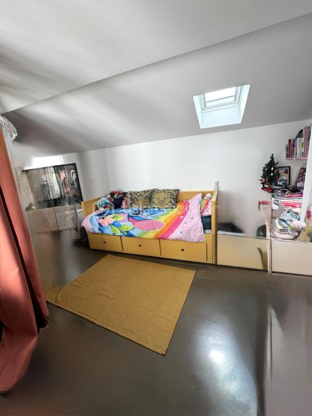 à vendre  Duplex/triplex Paris 18