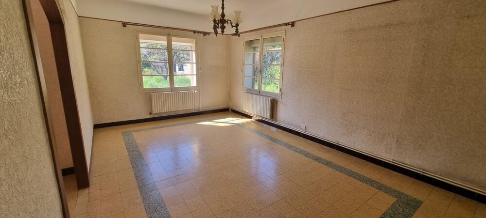 Vente Maison Maison à rénover 3 pièce(s) 70 m2 sur 200m² avec stationnements La ciotat
