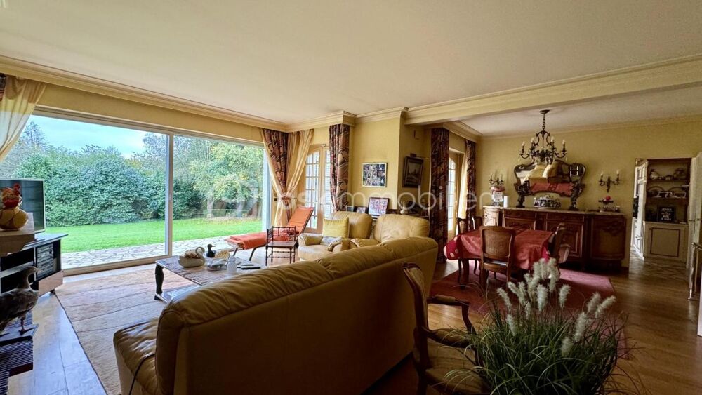 Vente Propriété/Château Exceptionnelle propriété d'architecte à Cesson-Sévigné : un écrin de nature aux portes de la ville Cesson sevigne