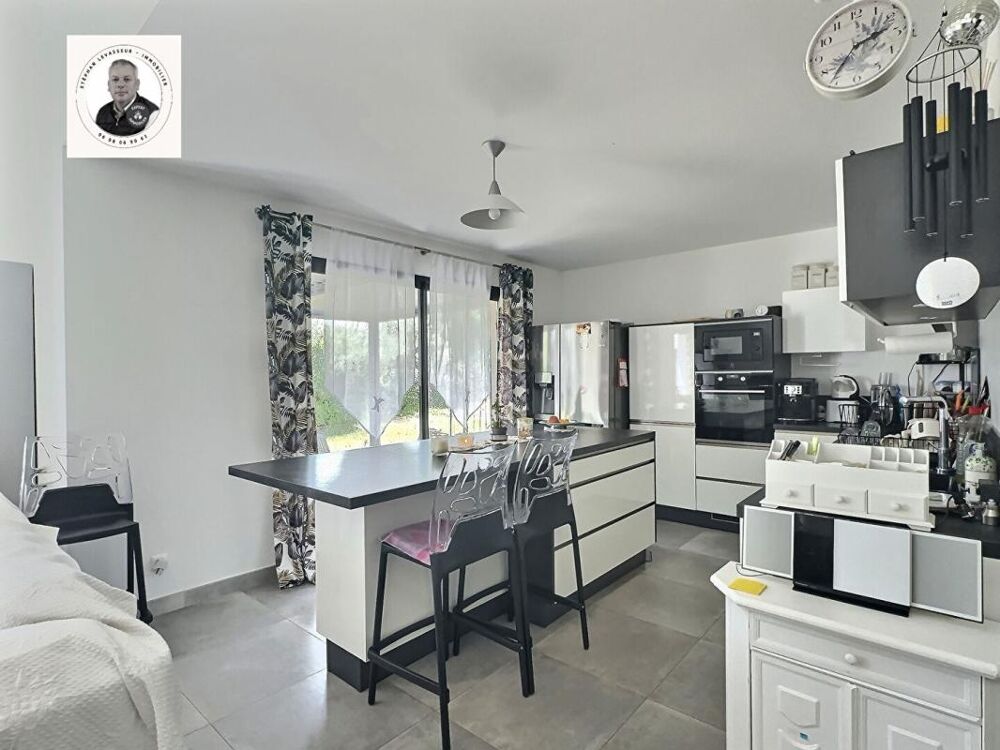 Vente Maison VILLA de Type 5 pièces - Piscine Le luc