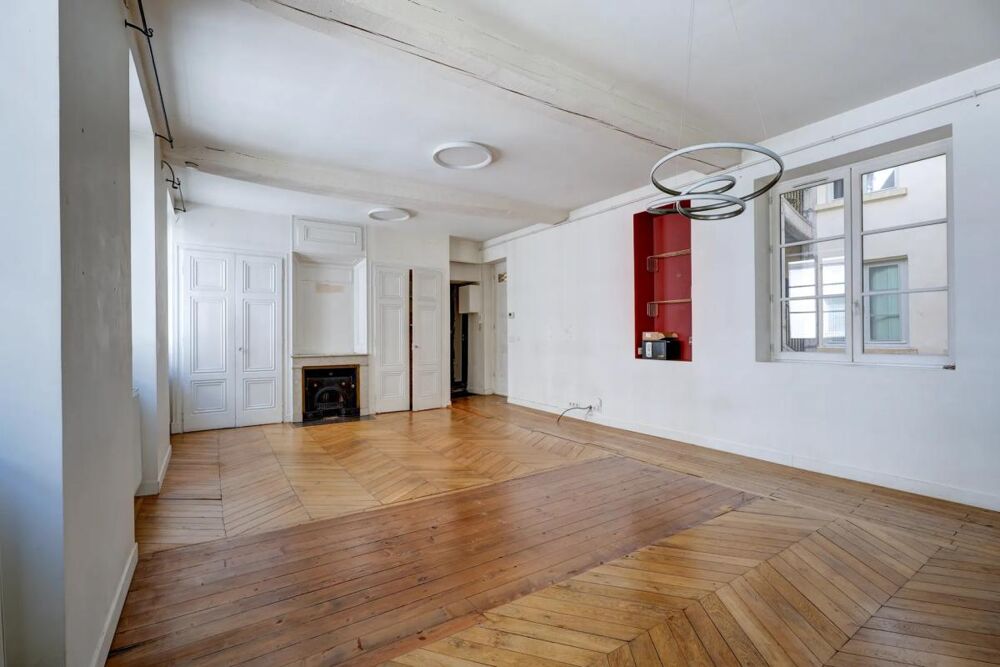 Vente Appartement LYON 1er – PLACE SATHONAY – ÉLÉGANT T4 DE 89,44 m² AU CŒUR D'UN IMMEUBLE DE CARACTÈRE+CAVE+GRENIER Lyon 1