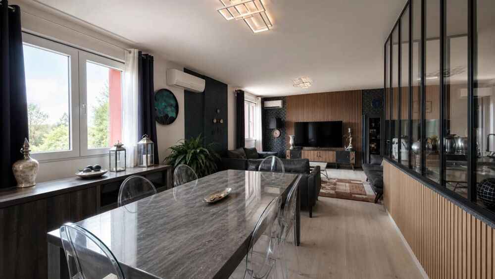 Maison de 6 pièces de 140 m² à Villeurbanne