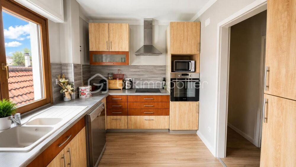 Vente Immeuble IMMEUBLE DE RAPPORT MIXTE – 330 m² – LOCAL COMMERCIAL + 2 APPARTEMENTS – MARCKOLSHEIM (67390) Marckolsheim