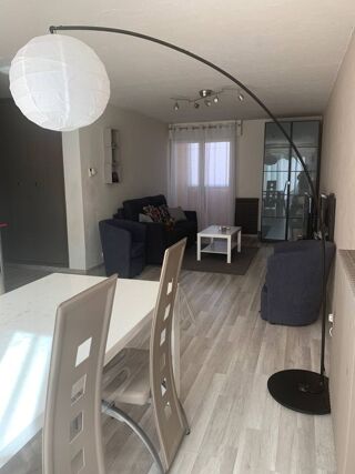  Appartement à louer 2 pièces 53 m²