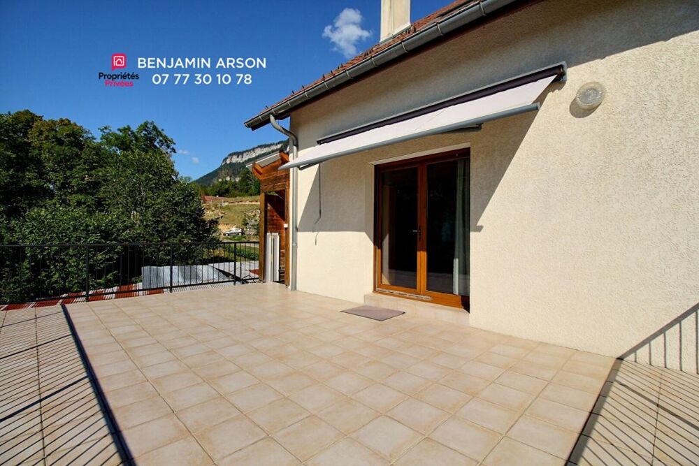 Maison Saint Laurent Du Pont 13 pièces - 8 Chbres - 236 m2