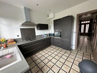  Maison à vendre 7 pièces 249 m²