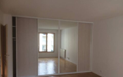  Appartement � louer 2 pi�ces 50 m� Paris