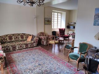  Propriété/château à vendre 15 + pièces 298 m²