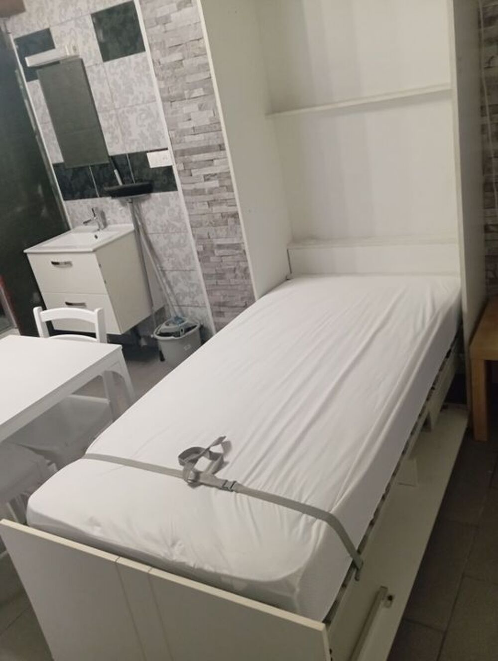 Location Appartement Studio de 17m2 à louer sur Orange Orange