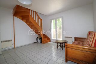  Duplex/triplex à vendre 2 pièces 27 m²