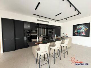  Propri�t�/ch�teau � vendre 6 pi�ces 242 m�