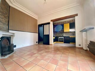  Maison à louer 6 pièces 93 m²