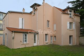  Maison à vendre 9 pièces 230 m²