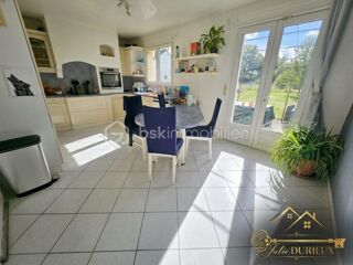Vente Maison Maison familiale de 148m² - 7 pièces - 5 chambres - Double garage - 1 140m² de jardin D huison longueville