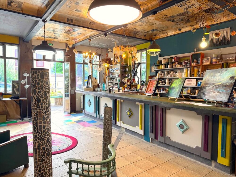 Vente Immeuble Immeuble mixte rénové avec activité touristique, appartement T4 et local professionnel Bagneres de bigorre