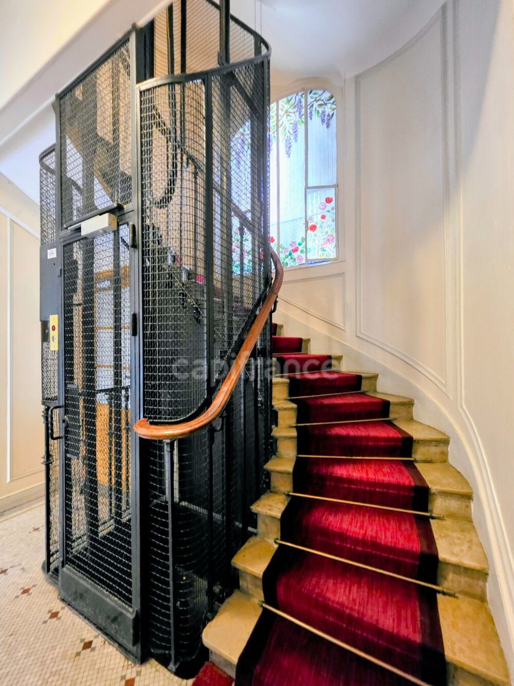 Vente Appartement À VENDRE DUPLEX HAUSSMANNIEN DE 110 M² AVEC BALCON ET VUE SUR LA TOUR EIFFEL à NEUILLY SUR SEINE (92) Neuilly sur seine