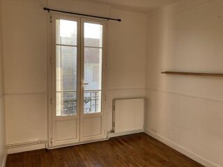  Appartement à louer 3 pièces 70 m²