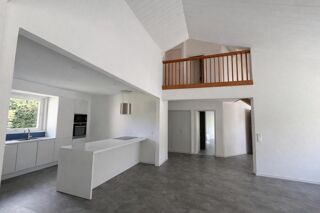  Maison à vendre 8 pièces 230 m²