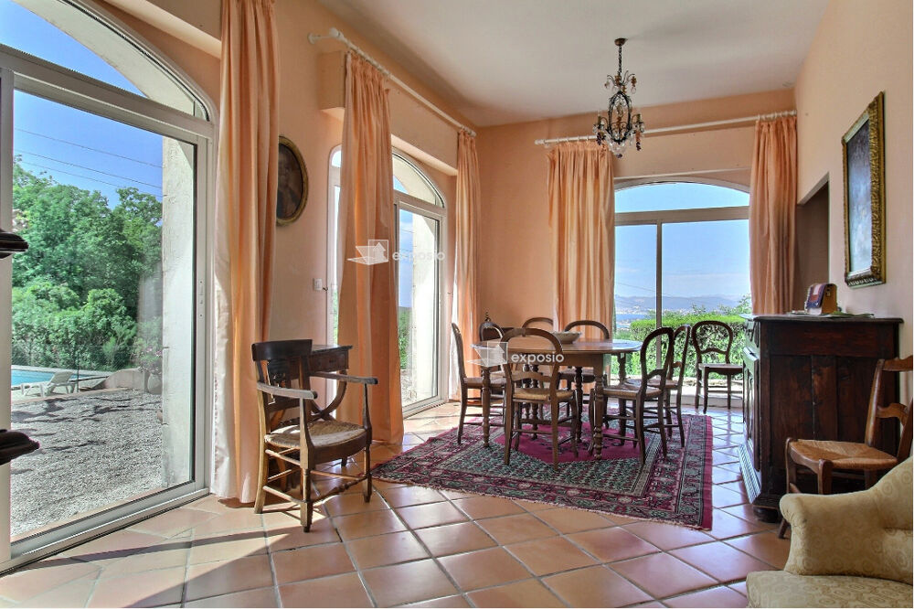 à vendre  Villa La Cadière-d'Azur (83740)