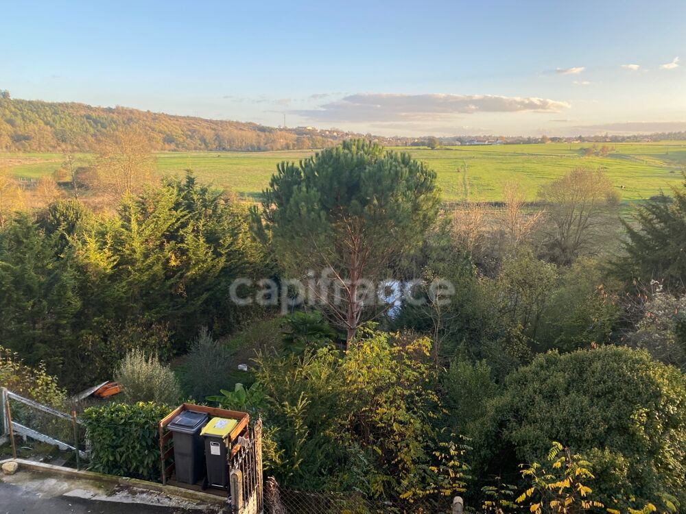 Vente Maison THOUARS Maison de 51m2 avec vue imprenable sur le Châtelier et joli terrain au bord du Thouet Thouars