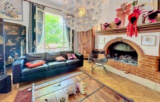  Maison 10 pi�ces 293 m� Aubagne