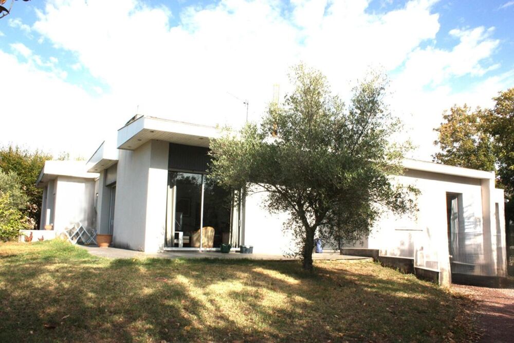 Vente Maison Maison Brindas T6 de195 m2 terrain individuel 1640 m² Brindas