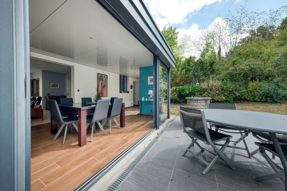 Vente Maison Maison à vendre ORSAY (91), beaux volumes, 5 chambres, ouverture sur jardin, terrain 1000 m2 Orsay