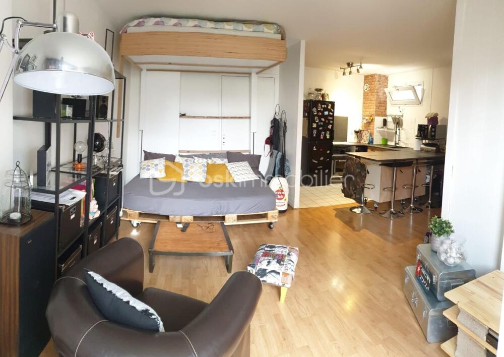 Vente Appartement Grand studio avec terrasse, cave et parkings rue anatole france Noisy le sec