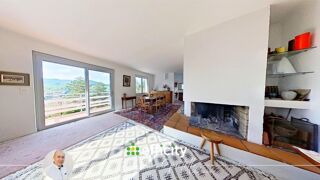  Villa  vendre 8 pices 184 m