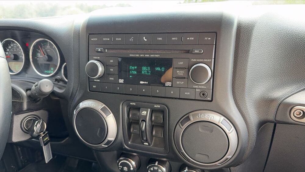 Wrangler JKU 2.8 CRD 200 4WD Sport - Toit ouvrant 2014 occasion 88100 Saint Die Des Vosges