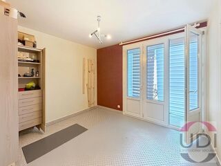  Appartement � vendre 5 pi�ces 90 m�
