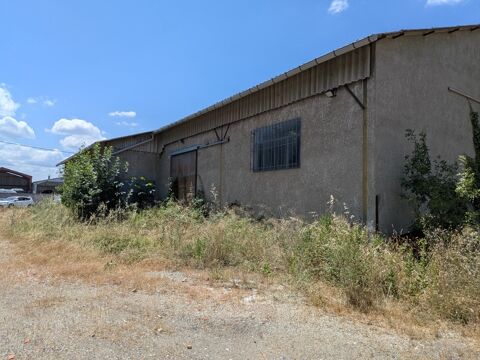 Entrep&ocirc;t plus bureaux, 400 m&sup2; de surface couverte 195300 11300 Limoux