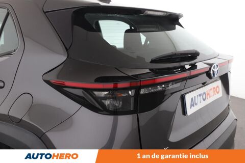 Yaris Cross 1.5 Hybride AWD-i Dynamic Business 116H 2022 occasion 92130 Issy-les-Moulineaux