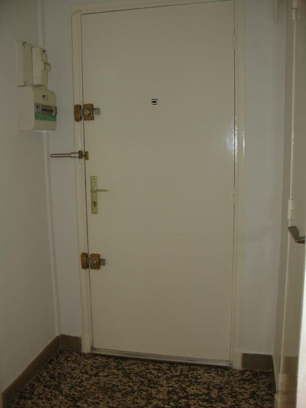 Location Appartement Studio de 27m2 à louer sur Grenoble Grenoble