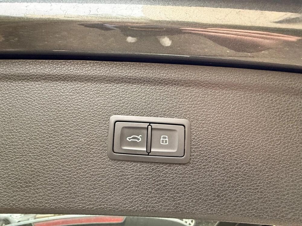 Q5 45 2.0 TFSI 245 S tronic 7 MILD HYBRID QUATTRO DESIGN LUXE A 2019 occasion 94100 Saint Maur Des Fossees