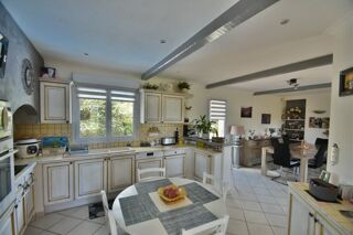  Maison  vendre 4 pices 120 m